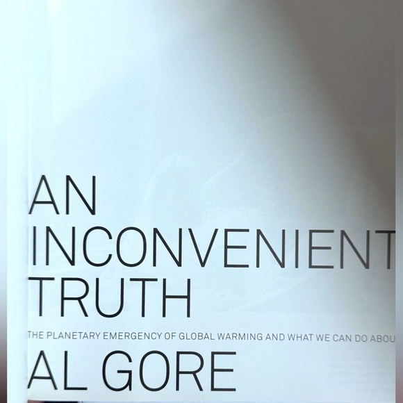 📚 An Inconvenient Truth by Al Gore - 2006 Vintage Printed Edition Bestseller📚 - Picture 13 of 16